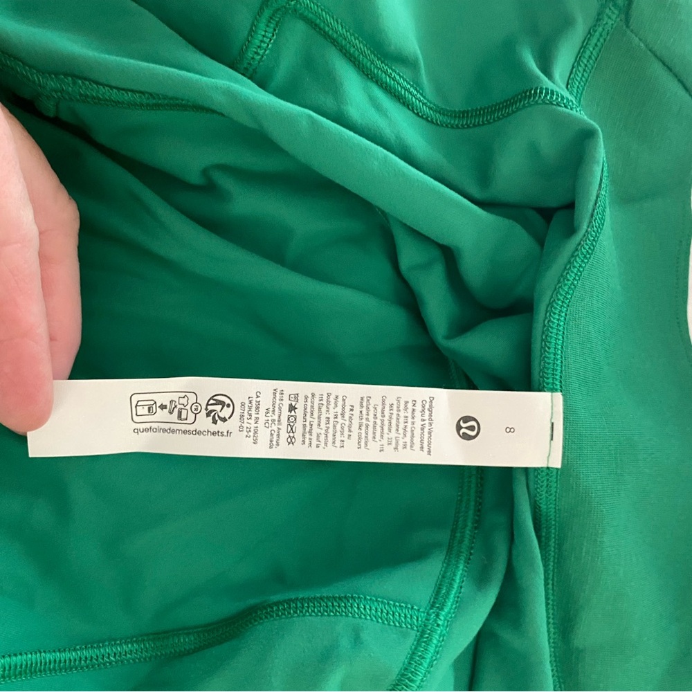 lululemon athletica Vibrant Green cropped define  Jacket unworn NWT - Picture 3 of 5